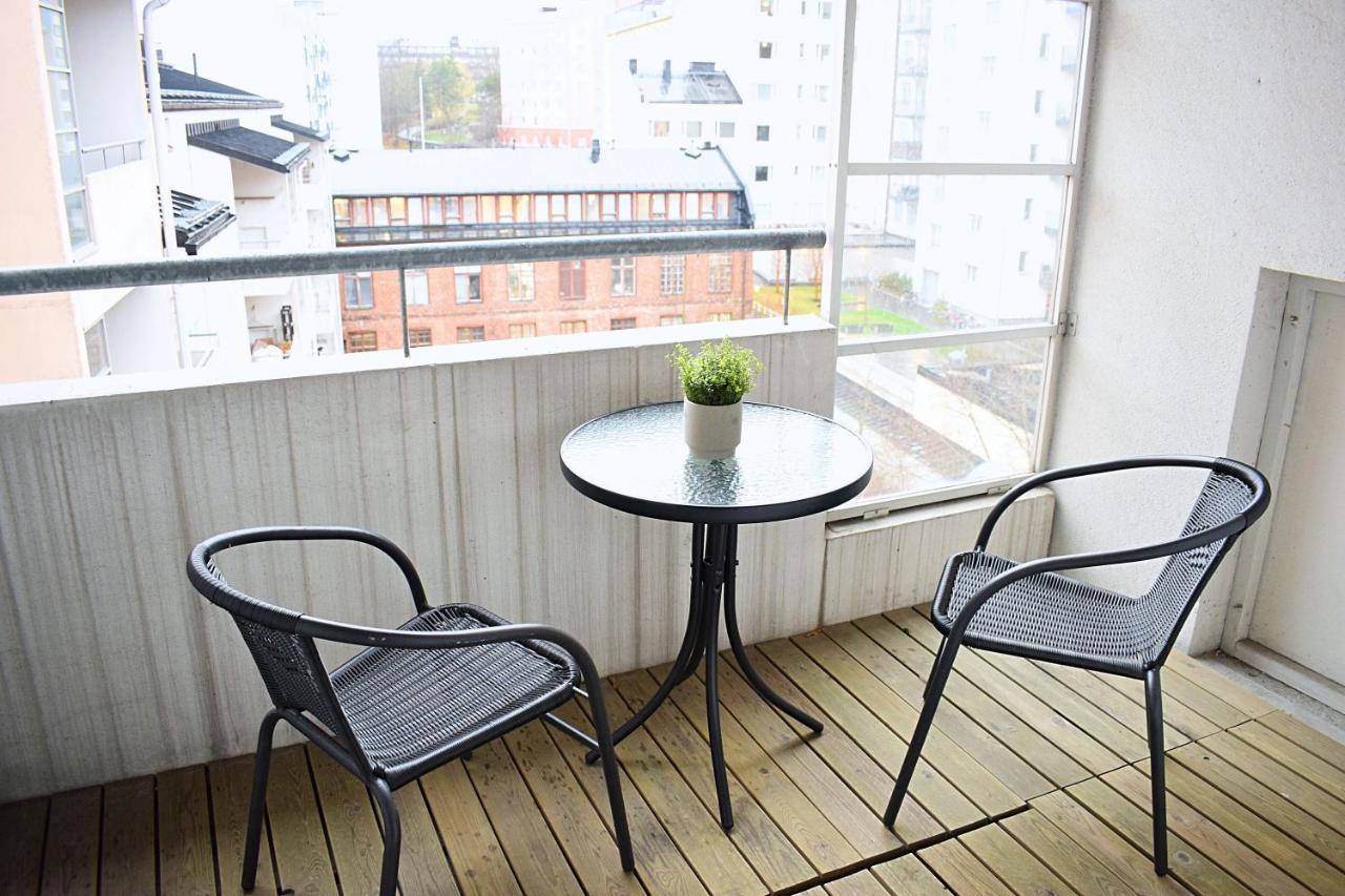 Hiisi Homes Helsinki Soernaeinen ภายนอก รูปภาพ