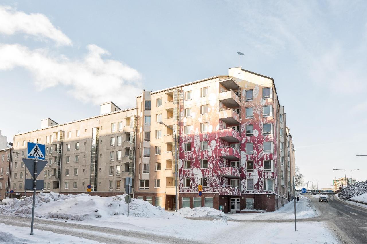 Hiisi Homes Helsinki Soernaeinen ภายนอก รูปภาพ