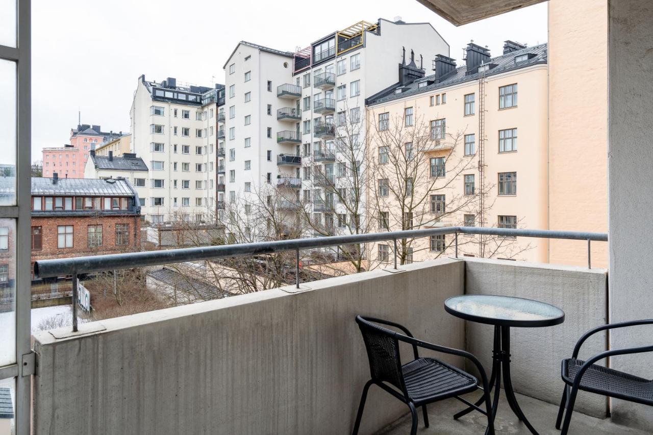 Hiisi Homes Helsinki Soernaeinen ภายนอก รูปภาพ